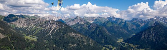 Tandemfluege ueber oberstdorf2560