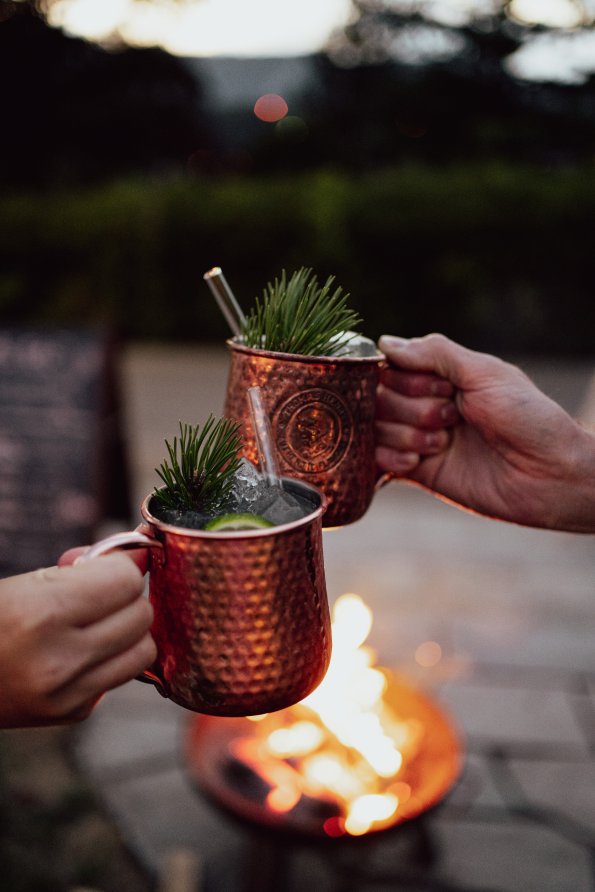 Bergheuber Gin am Lagerfeuer