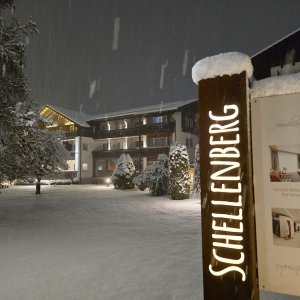 Schellenberg Außenansicht Winter