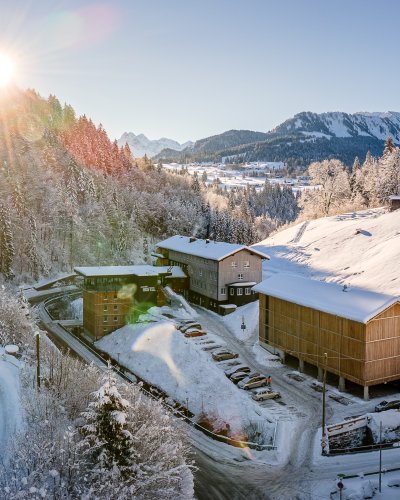 Oberstdorf Hostel im Winter