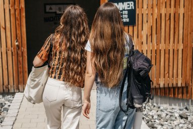 Auf geht's ins Hostel-Zimmer