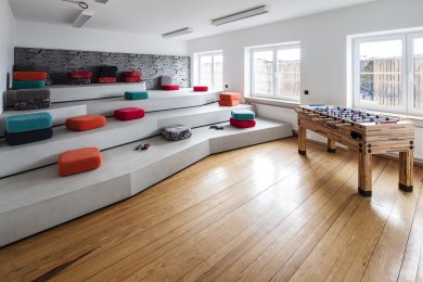 Spacious common rooms at the Oberstdorf Hostel