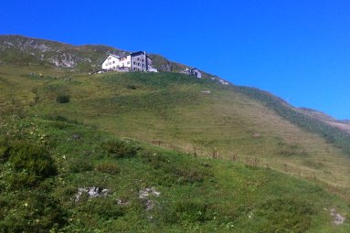 Blick auf das erste Etappenziel - Kemptner Hütte!