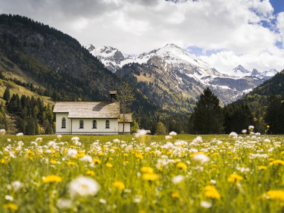 Birgsau im Frühling