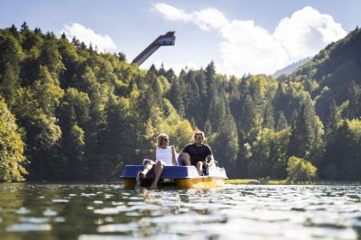 Unter der Skiflugschanze