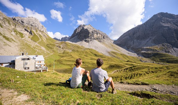 Pause vor der Rappenseehütte