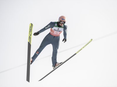 Karl Geiger in der Luft
