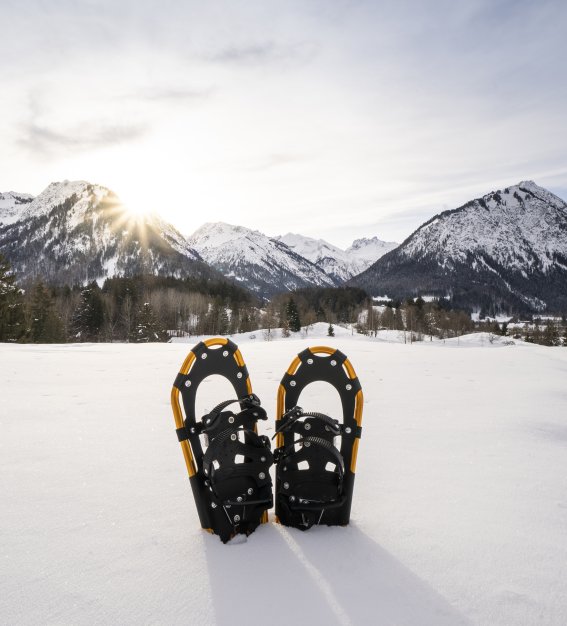 Mit den Schneeschuhen unterwegs