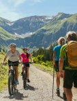 Zusammen draußen im Dietersbachtal