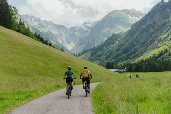 Familienausflug zur Alpe Oberau