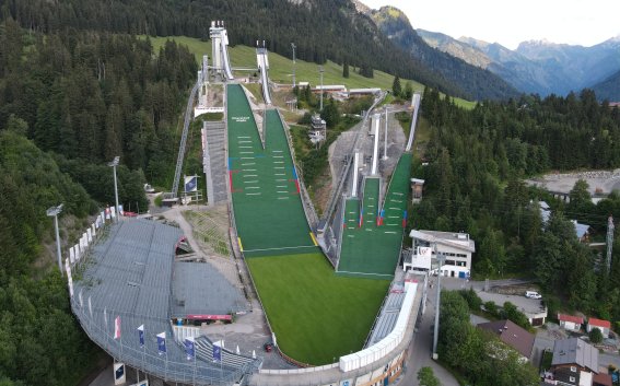 Die Skisprung Arena Allgäu