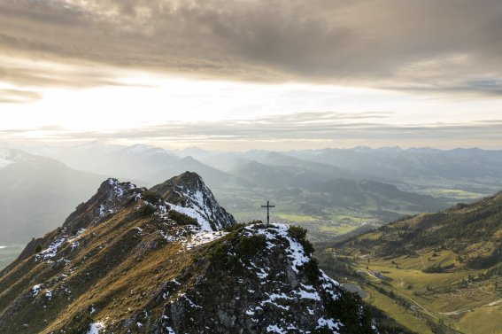 Gipfelkreuz über Oberstdorf