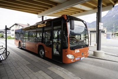 Bus