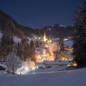Tiefenbach bei Nacht
