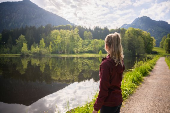 Spiegelbild im Moorweiher