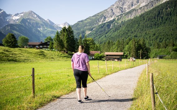 Barrierefreie Wanderwege ins Stillachtal