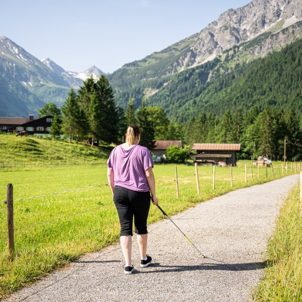 Barrierefreie Wanderwege ins Stillachtal