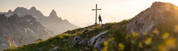 Gipfelkreuz am Muttlerkopf