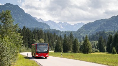 Bus am Karatsbichl