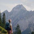 Den Blick auf die Höfats gerichtet