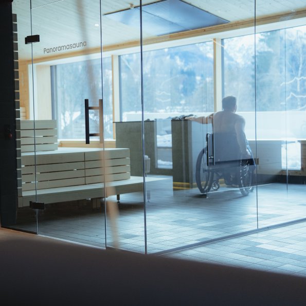 Aussicht in der Sauna genießen