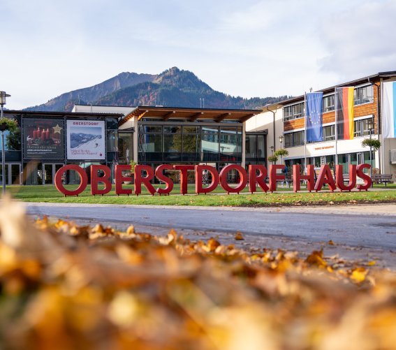 Oberstdorf Haus im Herbst