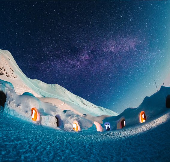 Iglu Lodge unter dem Sternenhimmel