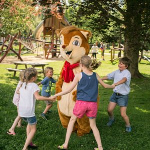 Mit Nordi auf dem Spielplatz