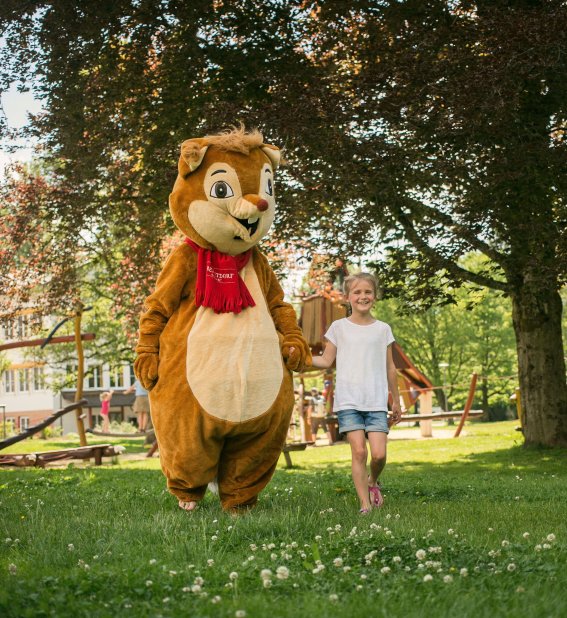 Mit Nordi auf dem Spielplatz