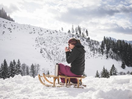 Teetrinken im Winter