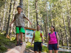 Spielerisch in der Natur unterwegs