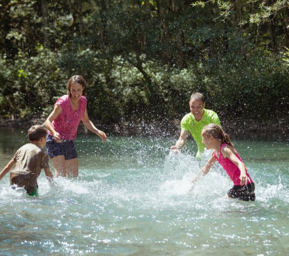 Abkühlung und Spaß im Wasser