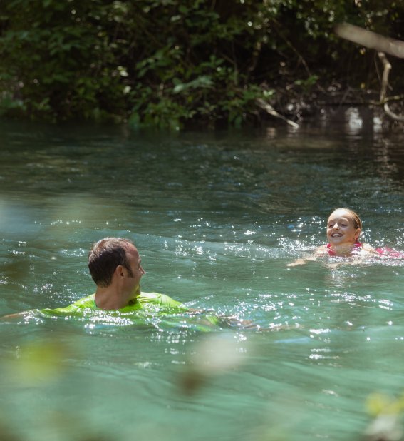 Abkühlung im Fluss