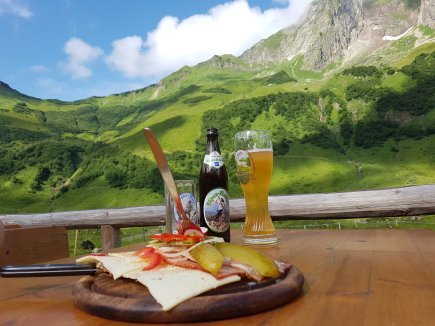 Einkehr im Oytal auf der Käseralpe