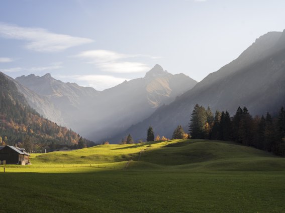 herbstliches Trettachtal