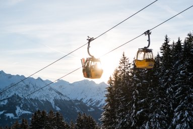 1136995 Auffahrt mit der Hörnerbahn in Bolsterlang im Allgäu