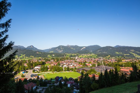 Oberstdorf zu Füßen der Berge