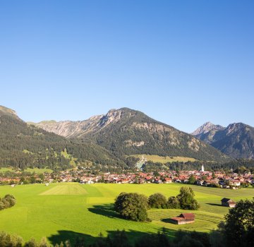 Am Fuß des Rubihorns liegt die Gemeinde Oberstdorf