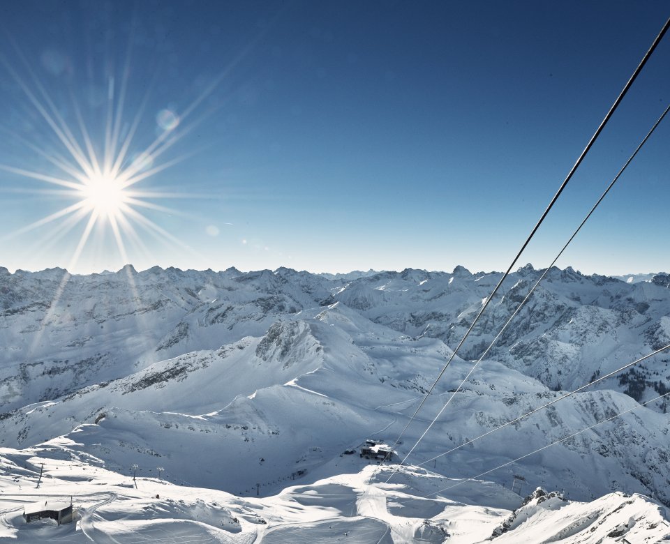 Sonniger Winter auf dem Nebelhorn