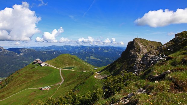 Das Bergpanorama im Zwei-Länder-Gebiet der Kanzelwand ist zu jeder Jahreszeit wunderschön anzusehen. Die Kanzelwand ist ein absolutes Highlight in Ihren Bergurlaub.