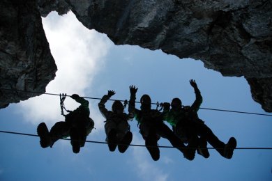 Der 2-Länder-Klettersteig an der Kanzelwand ist eine kleine oder auch große Herausforderung für Sportfans