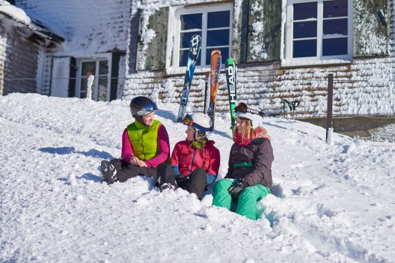 Rast an der Hütte