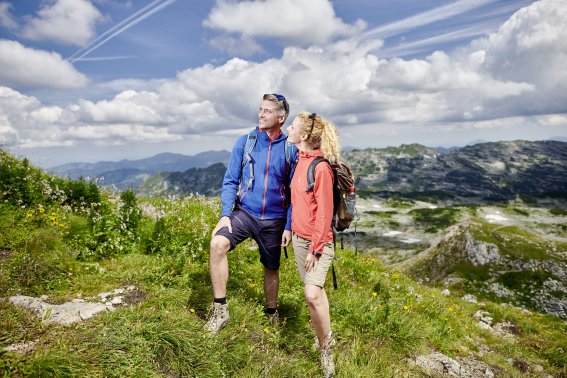 Mit den gratis Bergbahnkarten von Mai bis Oktober erleben Sie in den Oberstdorf Resort Betrieben einen unvergesslichen Wanderurlaub in den Allgäuer Bergen.