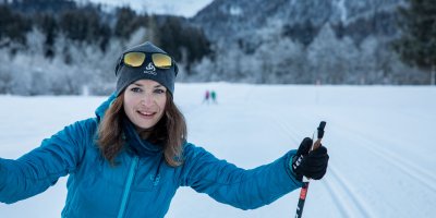 Winterurlaub im Allgäu bietet vielseitige Abwechslung. Zahlreiche Langlauf Loipen und verschneite Berge sorgen für den perfekten Urlaub in den Bergen.