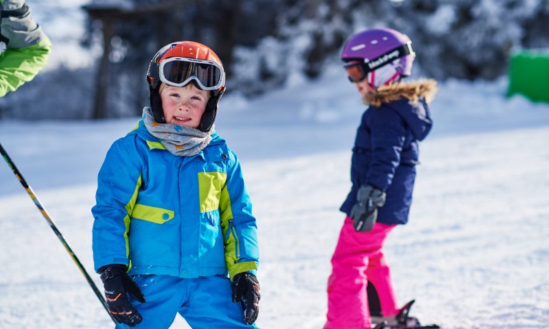 Skischulen im Allgäu mit besten Skilehrern und professionellen Skischulen vor Ort bieten bieten viele Skikurse für Kinder und Erwachsene.