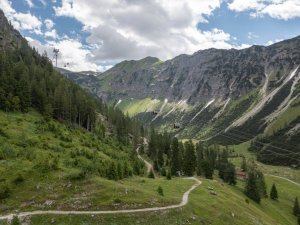 Hinauf zum Höfatsblick