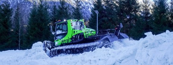 Ausfahren der Schneedepot-Loipe