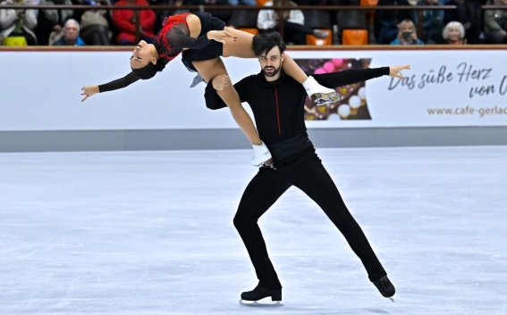 Jennifer JANSE van RENSBURG Benjamin STEFFAN