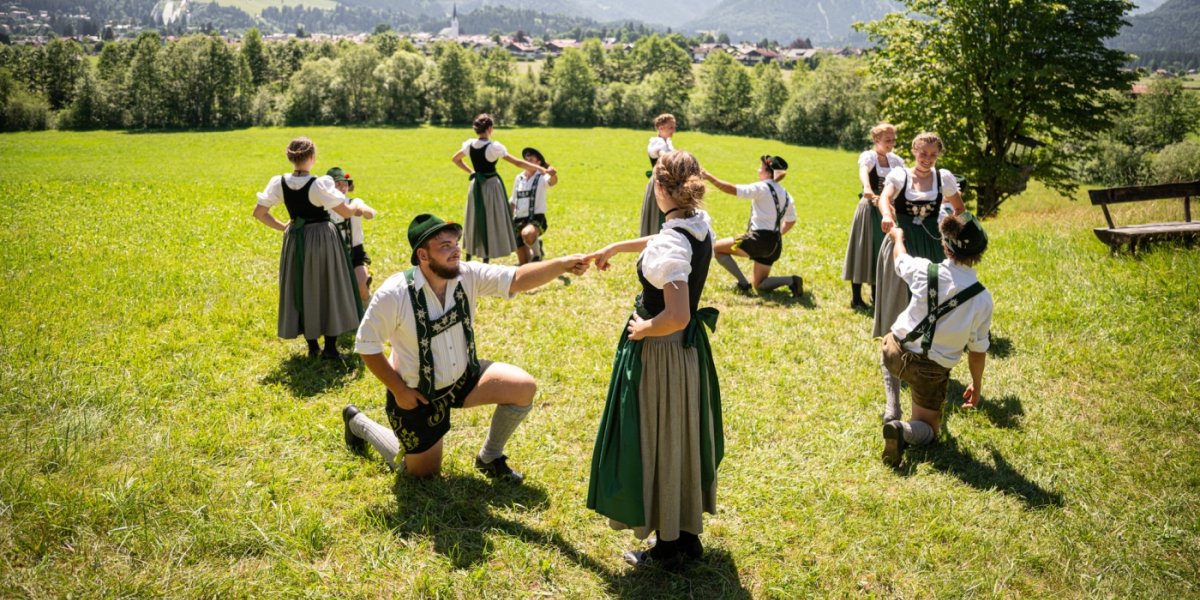 Gebirgstrachten Plattler
