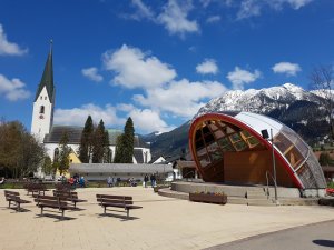 Kirche und Pavillion